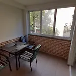 Eva Worldmap Oasis 2br, 2ba, Free Parking, Balcony 아파트 *