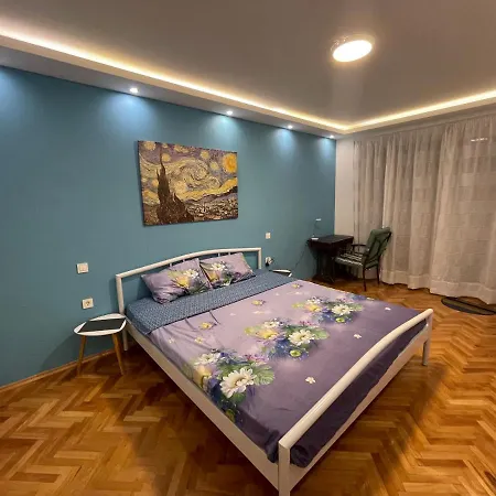 Daire Eva Worldmap Oasis 2br, 2ba, Free Parking, Balcony Üsküp