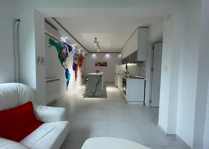 Apartament Eva Worldmap Oasis 2Br, 2Ba, Free Parking, Balcony Skopje