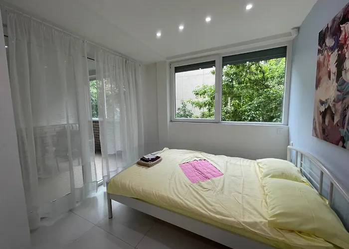 Appartamento Eva Worldmap Oasis 2Br, 2Ba, Free Parking, Balcony *