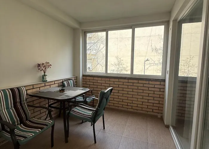 Apartament Eva Worldmap Oasis 2Br, 2Ba, Free Parking, Balcony